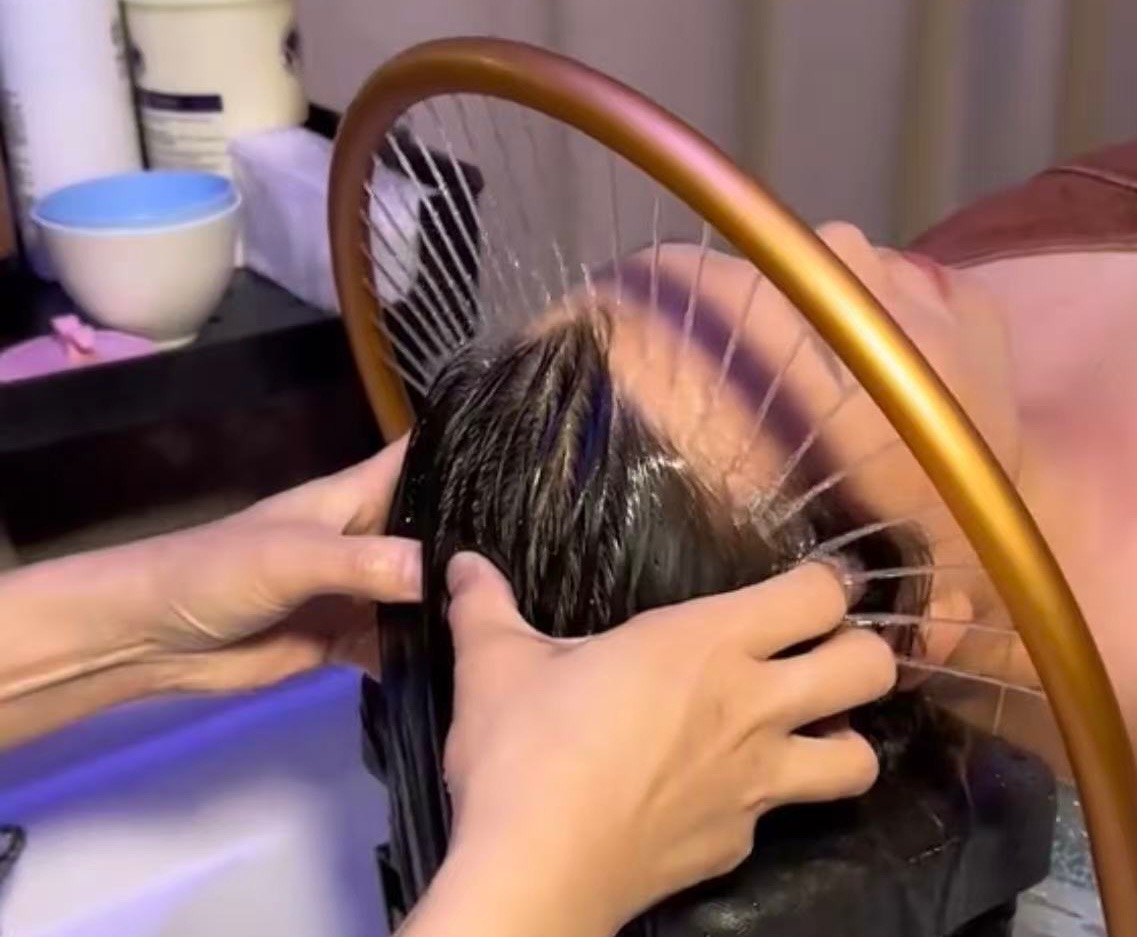 Chinese head massage technique
